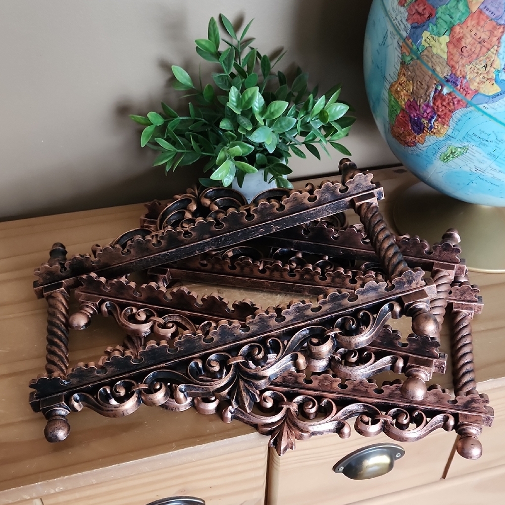 Vintage 1970s Coppercraft Guild Dart Ind. Resin Spoon Holder Or Jewlery Rack - Picture 3 of 15